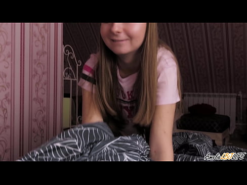 ❤️ Блонді глибоко відсмоктує свого BFF і отримує сперму в рот ❌ Порно-відео на uk.onetubes.top